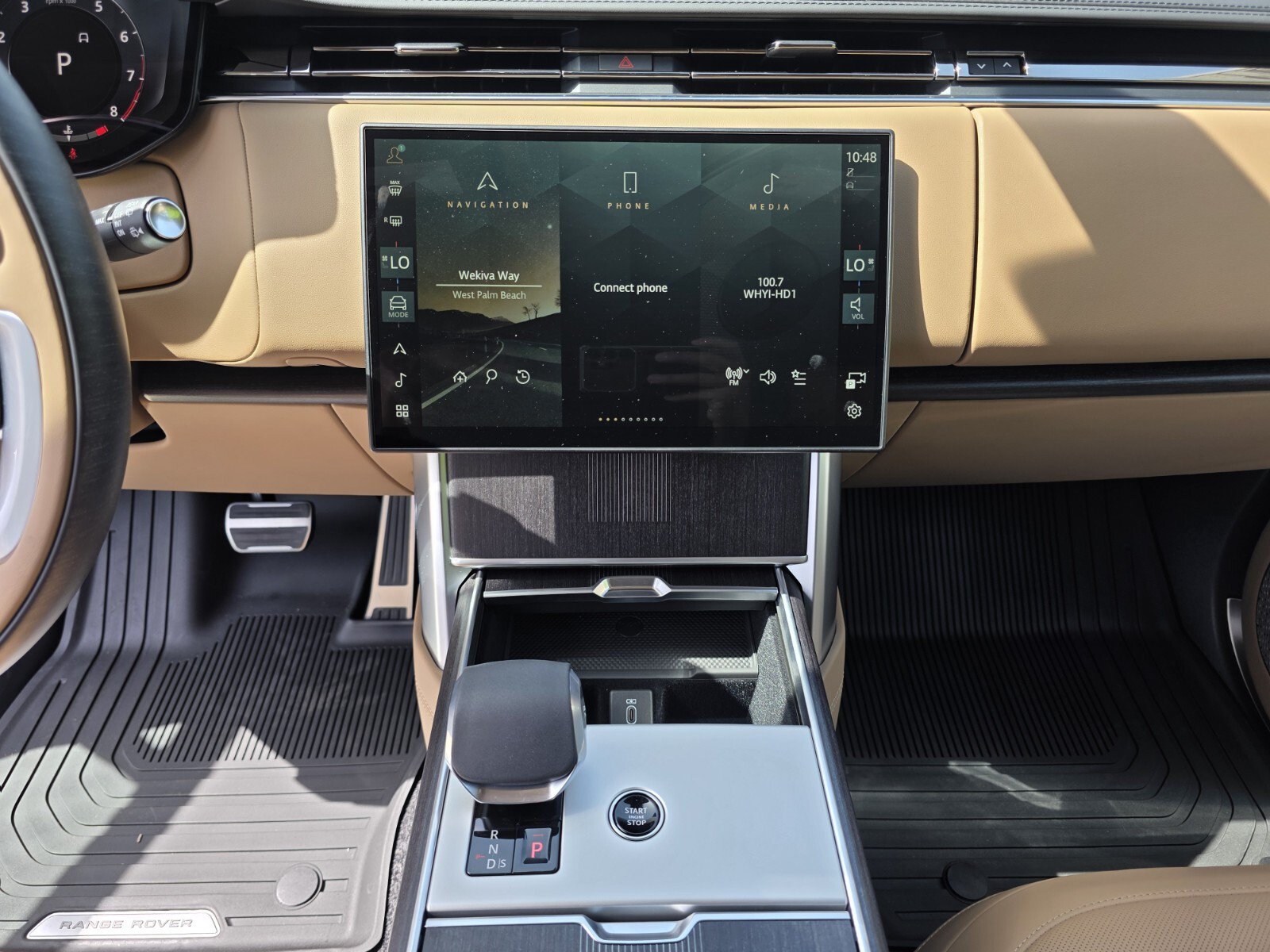 New 2026 Land Rover Range Rover Autobiography AWD/4WD image 15