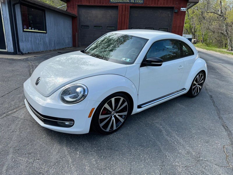 Used 2012 Volkswagen Beetle 2.0T FWD image 1