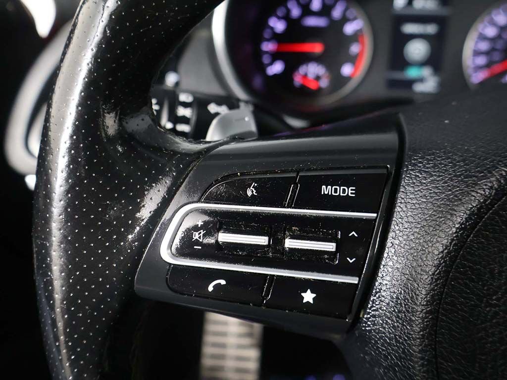 Used 2022 Kia Stinger GT-Line w/ Sun & Sound Package RWD image 41