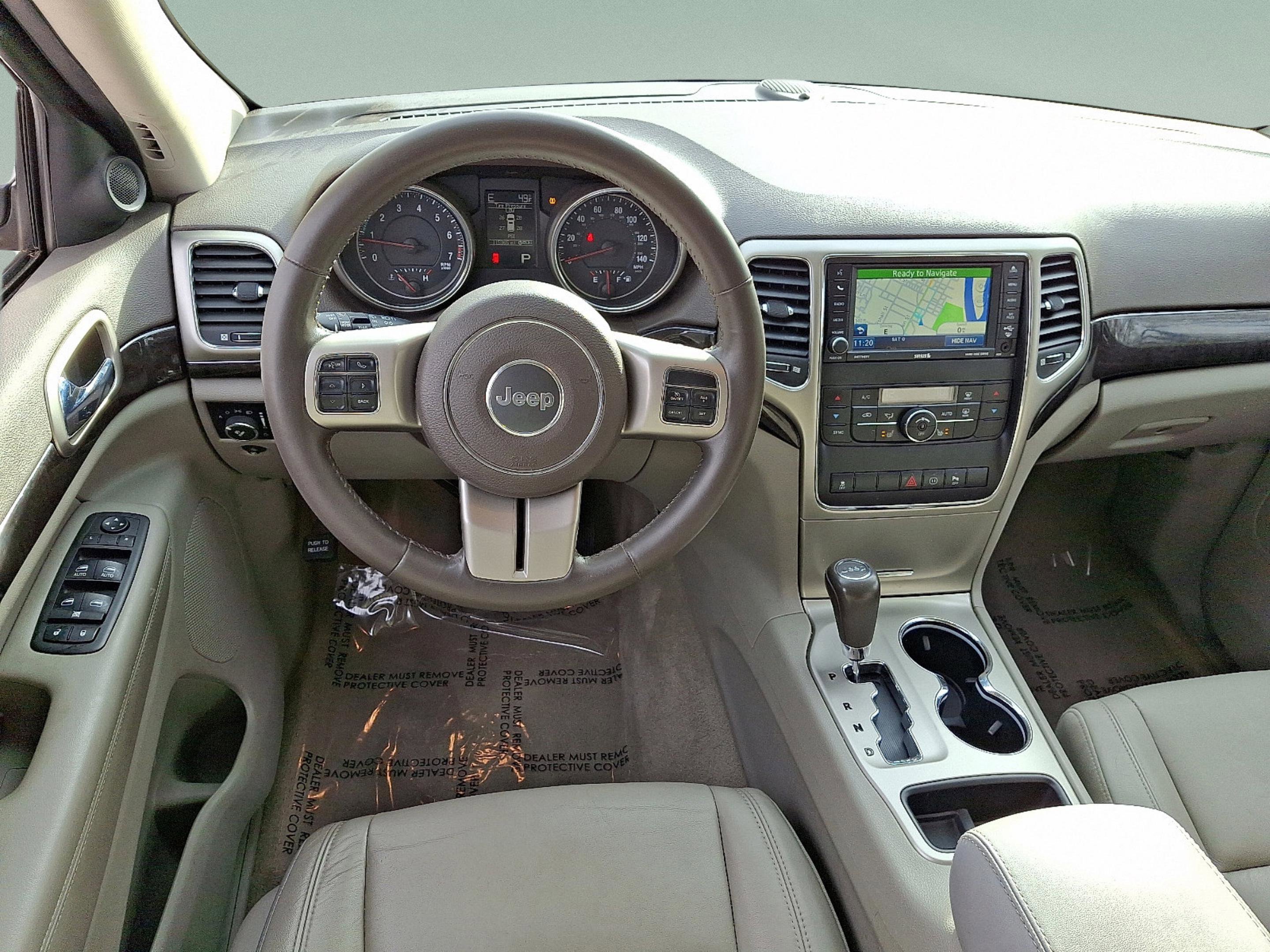 Used 2012 Jeep Grand Cherokee Laredo image 11