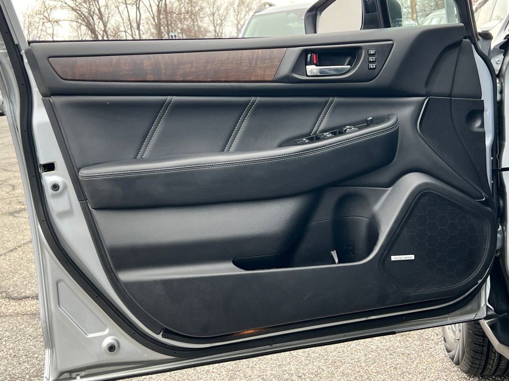 Used 2019 Subaru Outback 2.5i Limited image 19