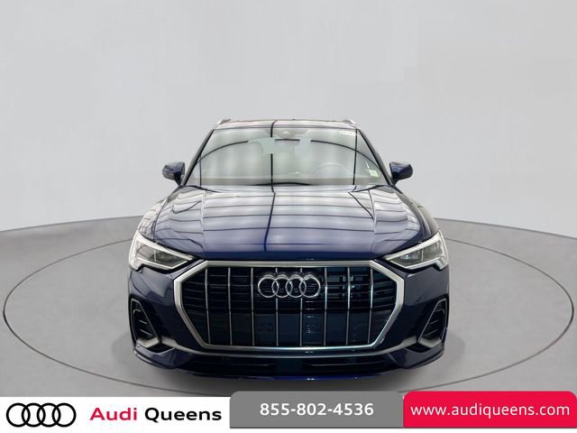 Certified 2023 Audi Q3 2.0T Premium Plus w/ Premium Plus Package AWD/4WD image 2