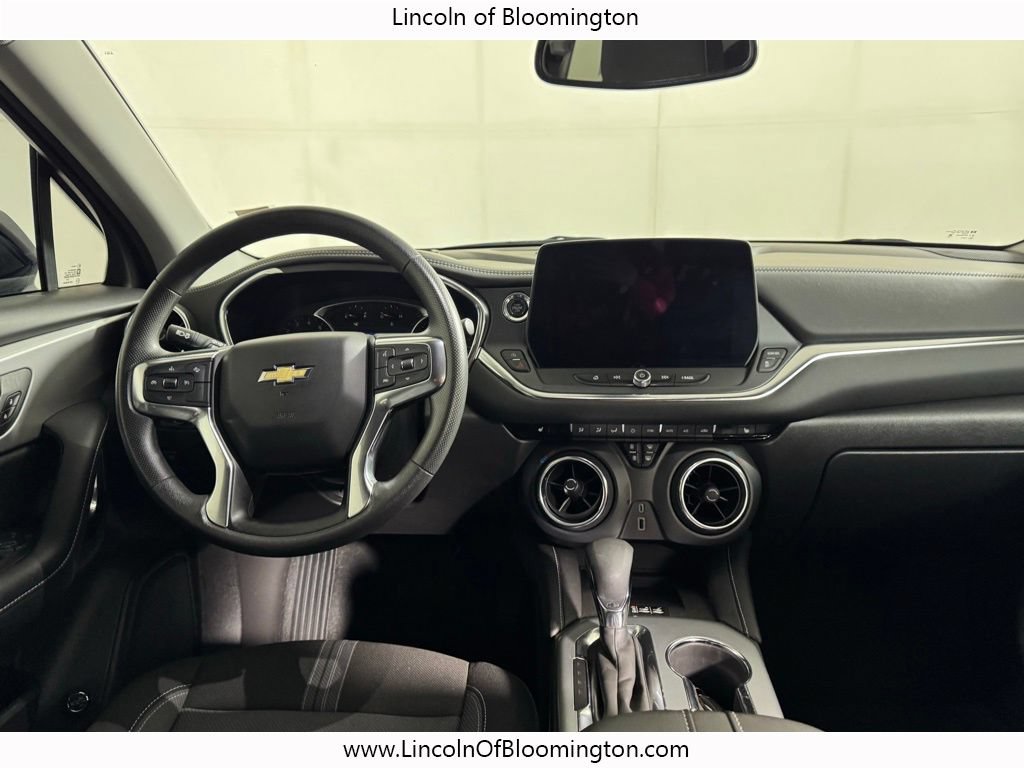Used 2024 Chevrolet Blazer LT w/ Convenience Package AWD/4WD image 17