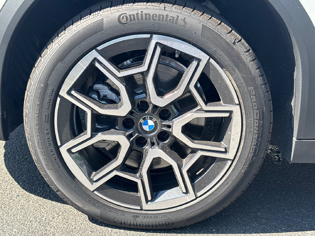 New 2026 BMW X2 xDrive28i AWD/4WD image 7