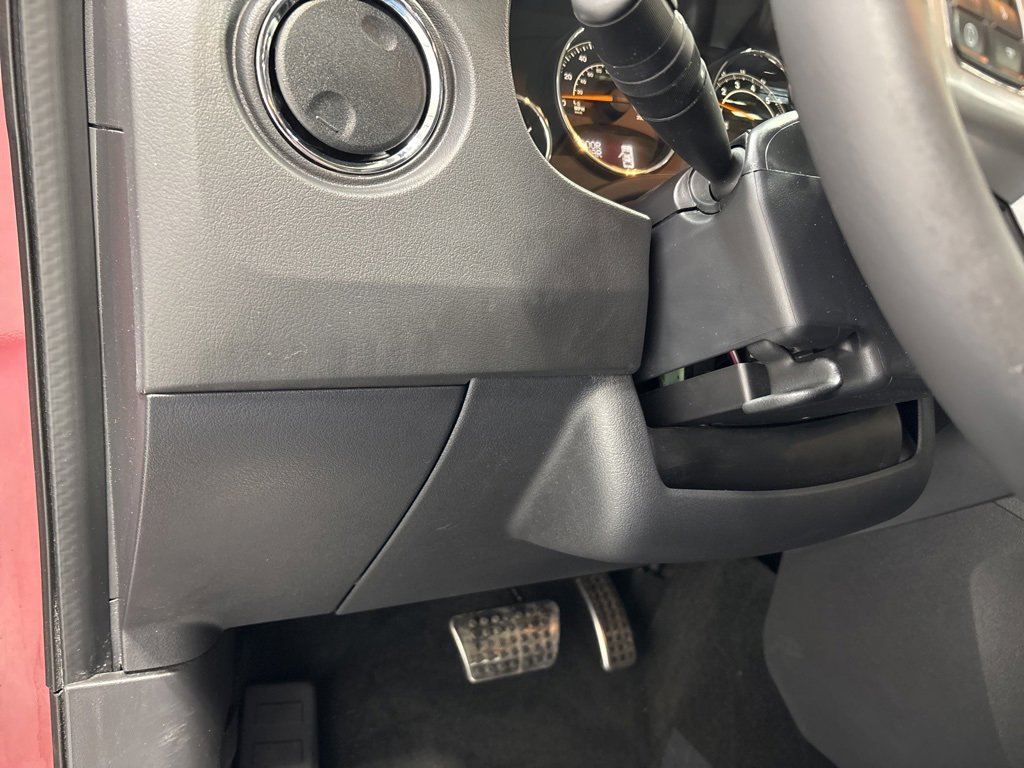 Used 2015 Jeep Compass Limited image 19