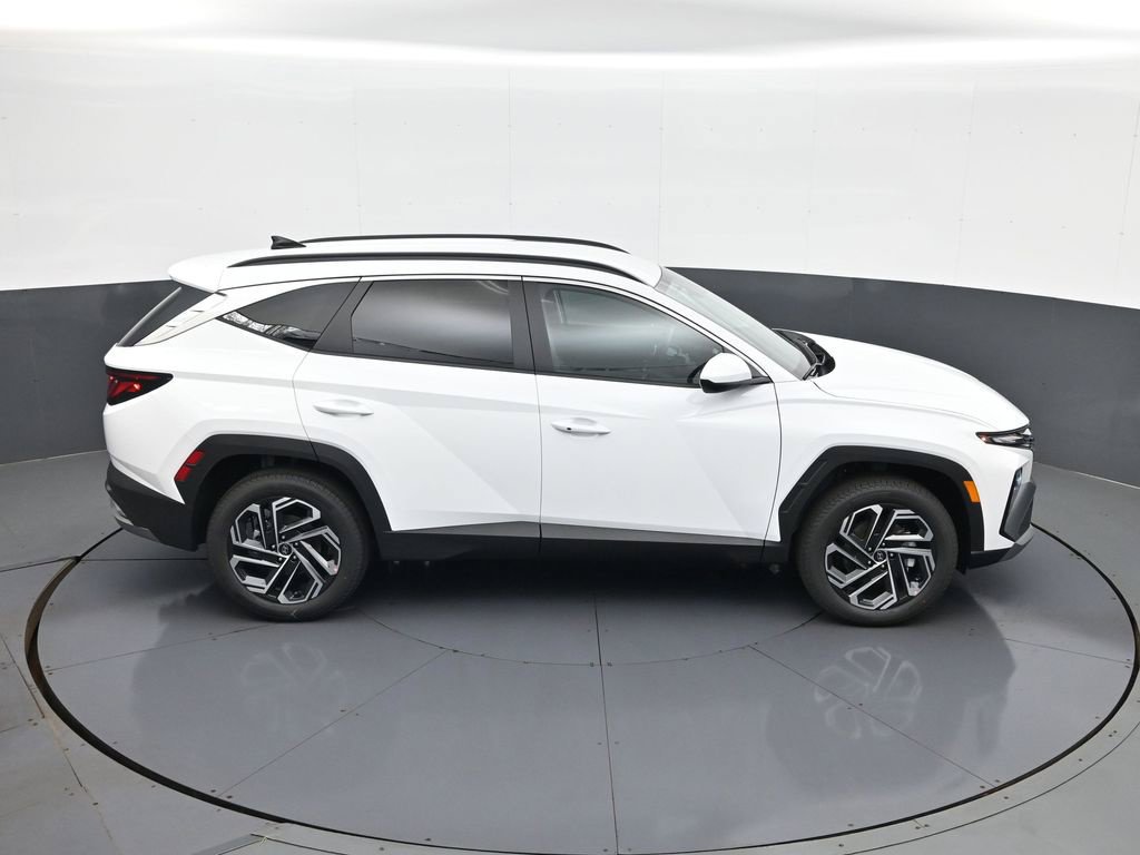 New 2026 Hyundai Tucson SEL Plus w/ Tow & Go Package AWD/4WD image 16