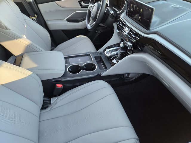 Used 2026 Acura MDX w/ Technology Package FWD image 14
