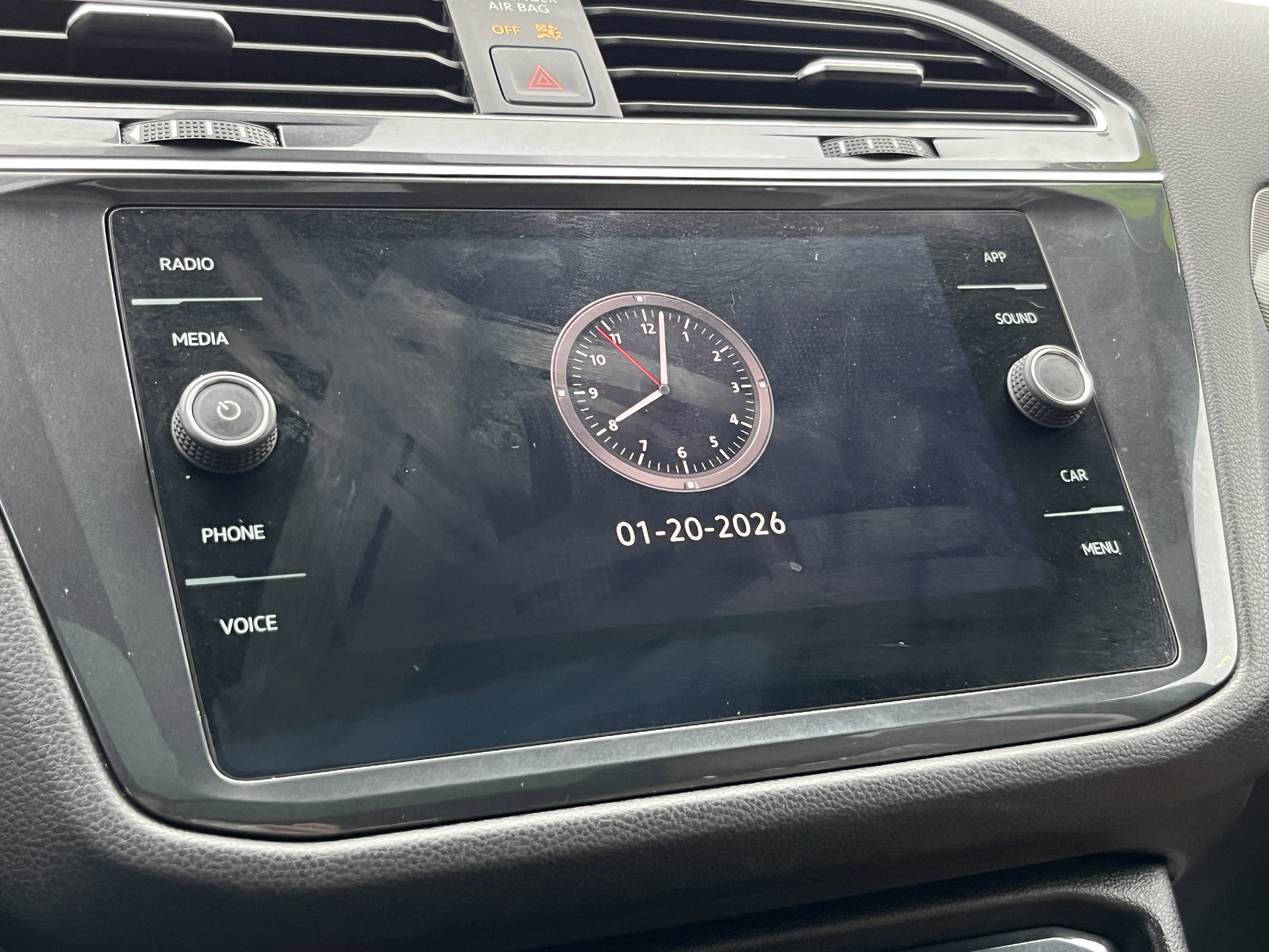 Used 2022 Volkswagen Tiguan SE AWD/4WD image 30