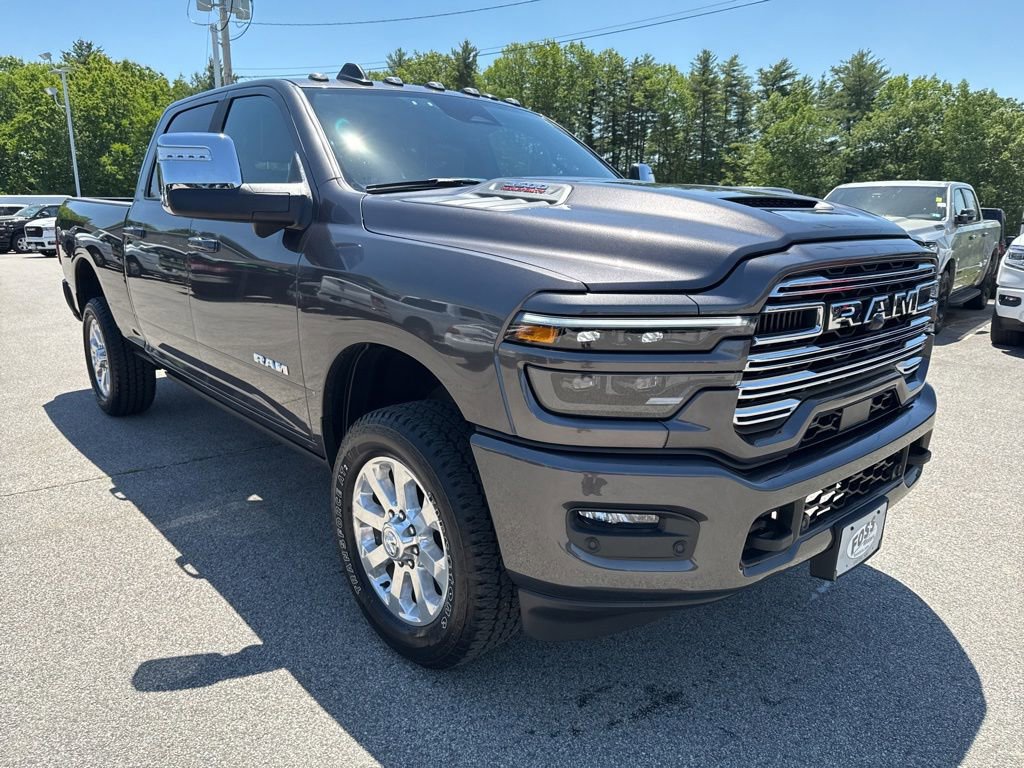 Used 2025 RAM 2500 Laramie AWD/4WD image 7