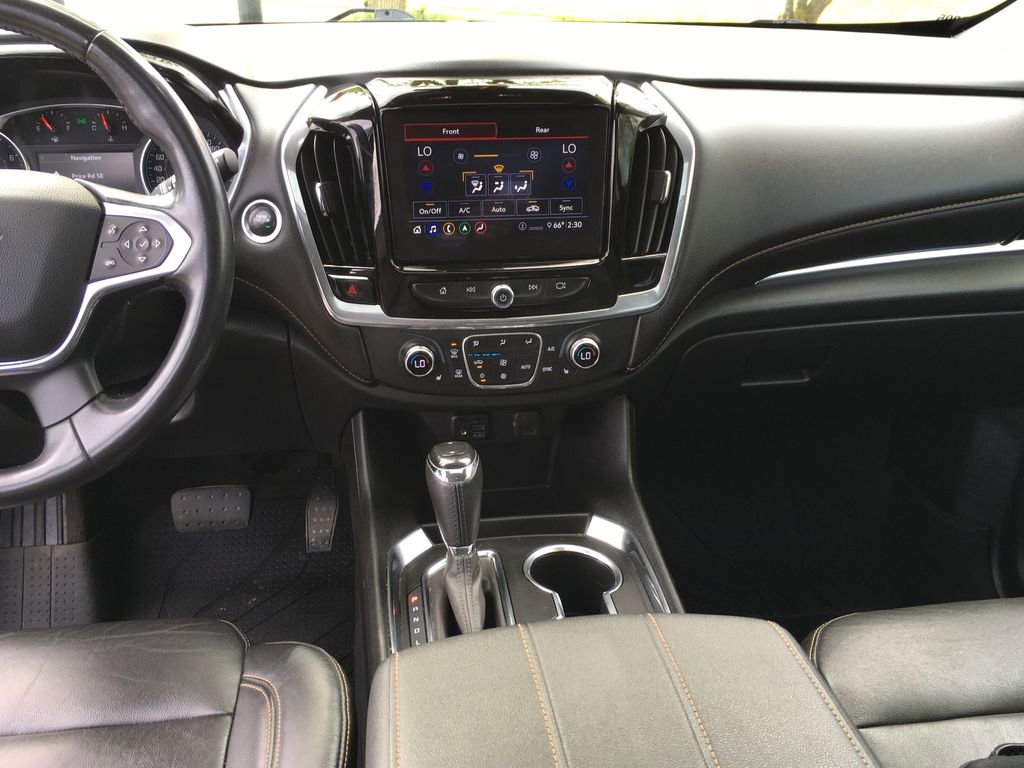 Used 2020 Chevrolet Traverse RS w/ LPO, Floor Liner Package image 25