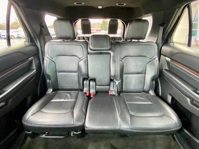 Used 2018 Ford Explorer Limited image 42