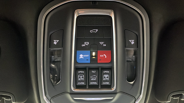 Used 2025 Jeep Wagoneer S Launch Edition AWD/4WD image 36