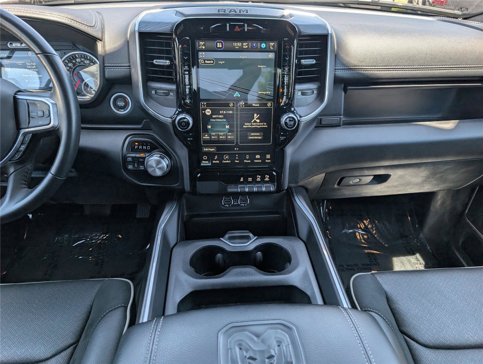 Used 2023 RAM 1500 Laramie AWD/4WD image 18
