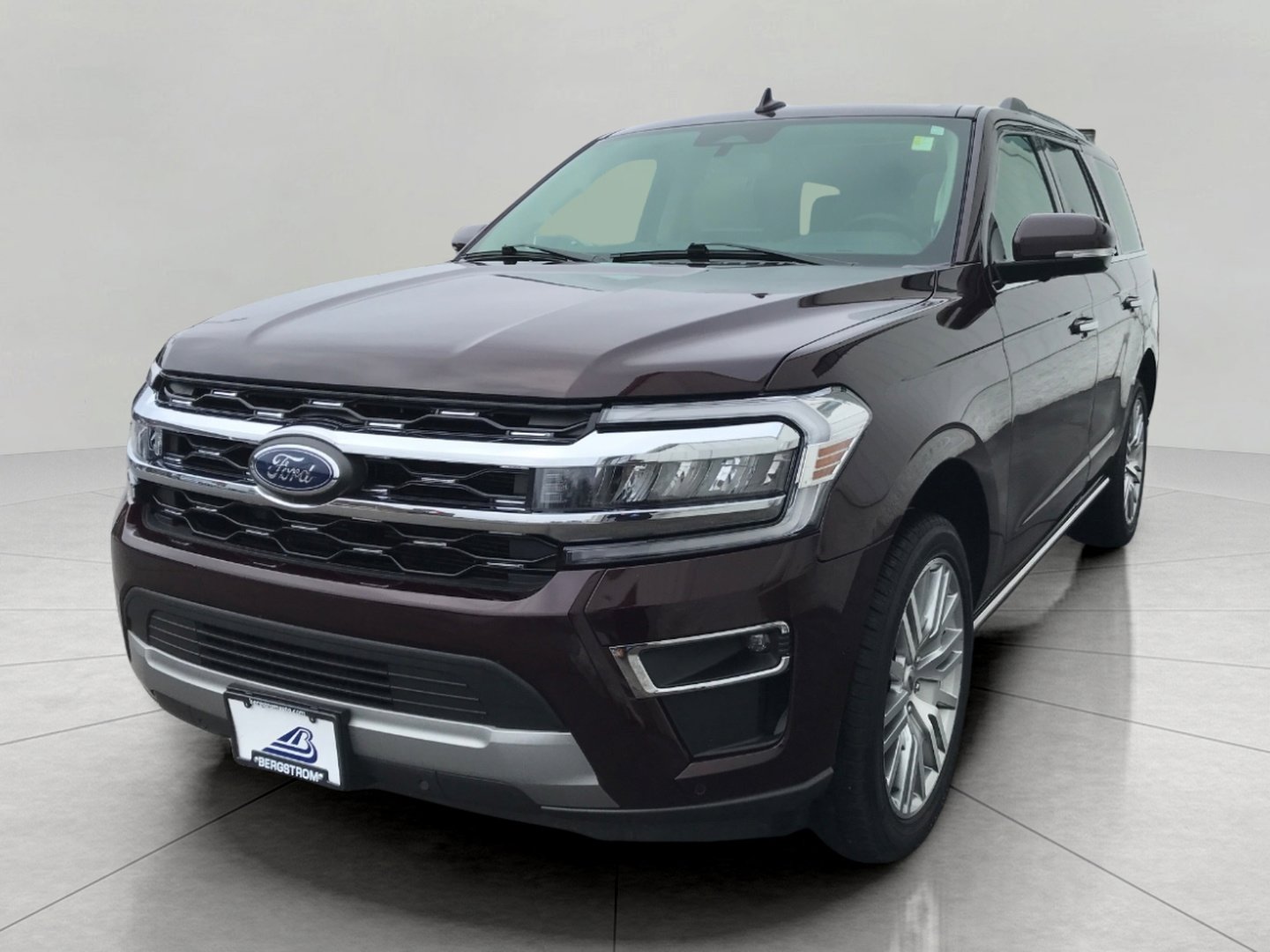 Used 2024 Ford Expedition Limited image 11