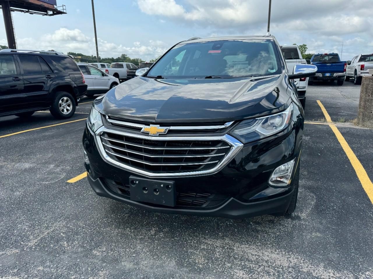 Used 2020 Chevrolet Equinox Premier FWD image 4