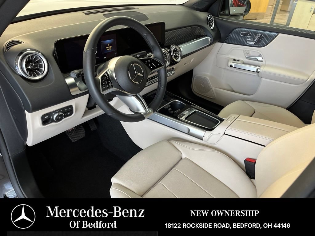 Used 2026 Mercedes-Benz GLB 250 4MATIC image 8