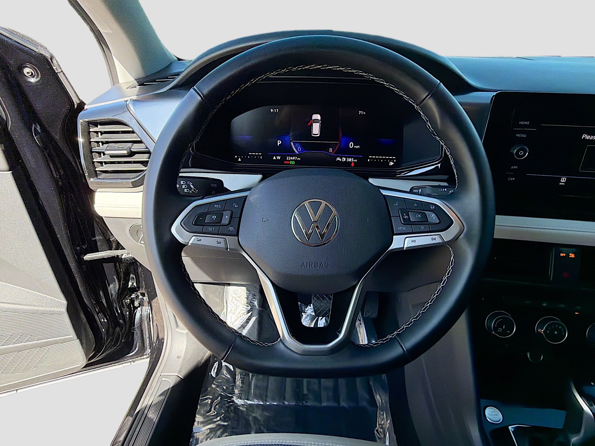 Used 2025 Volkswagen Taos S image 36