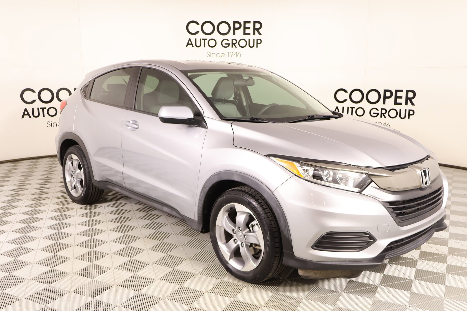Used 2022 Honda HR-V LX image 1