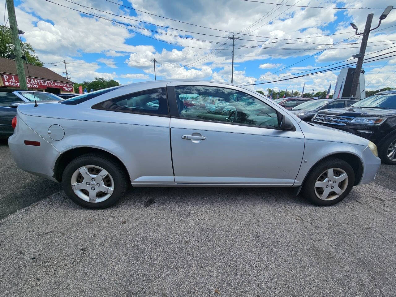 Used 2007 Chevrolet Cobalt LS w/ Enhanced Safety Package FWD image 6