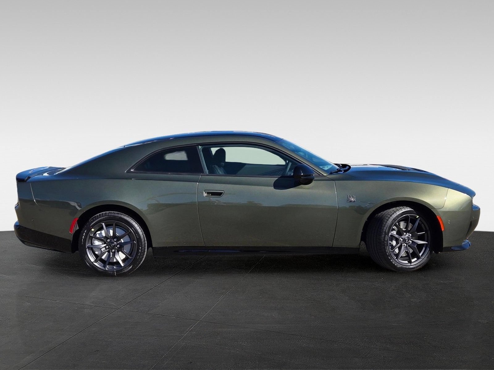New 2026 Dodge Charger Scat Pack w/ Blacktop Package AWD/4WD image 4