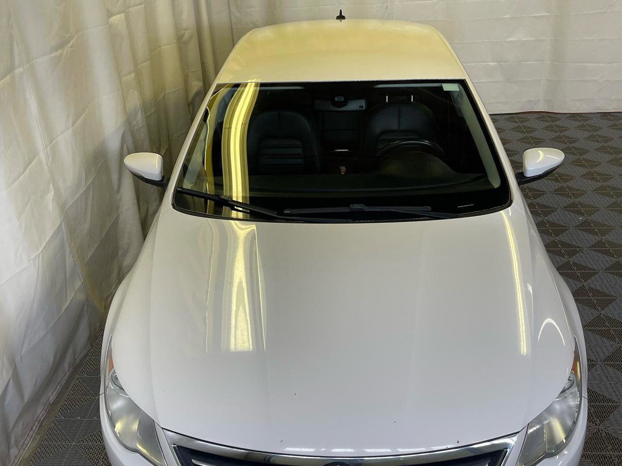 Used 2010 Volkswagen CC Sport FWD image 2