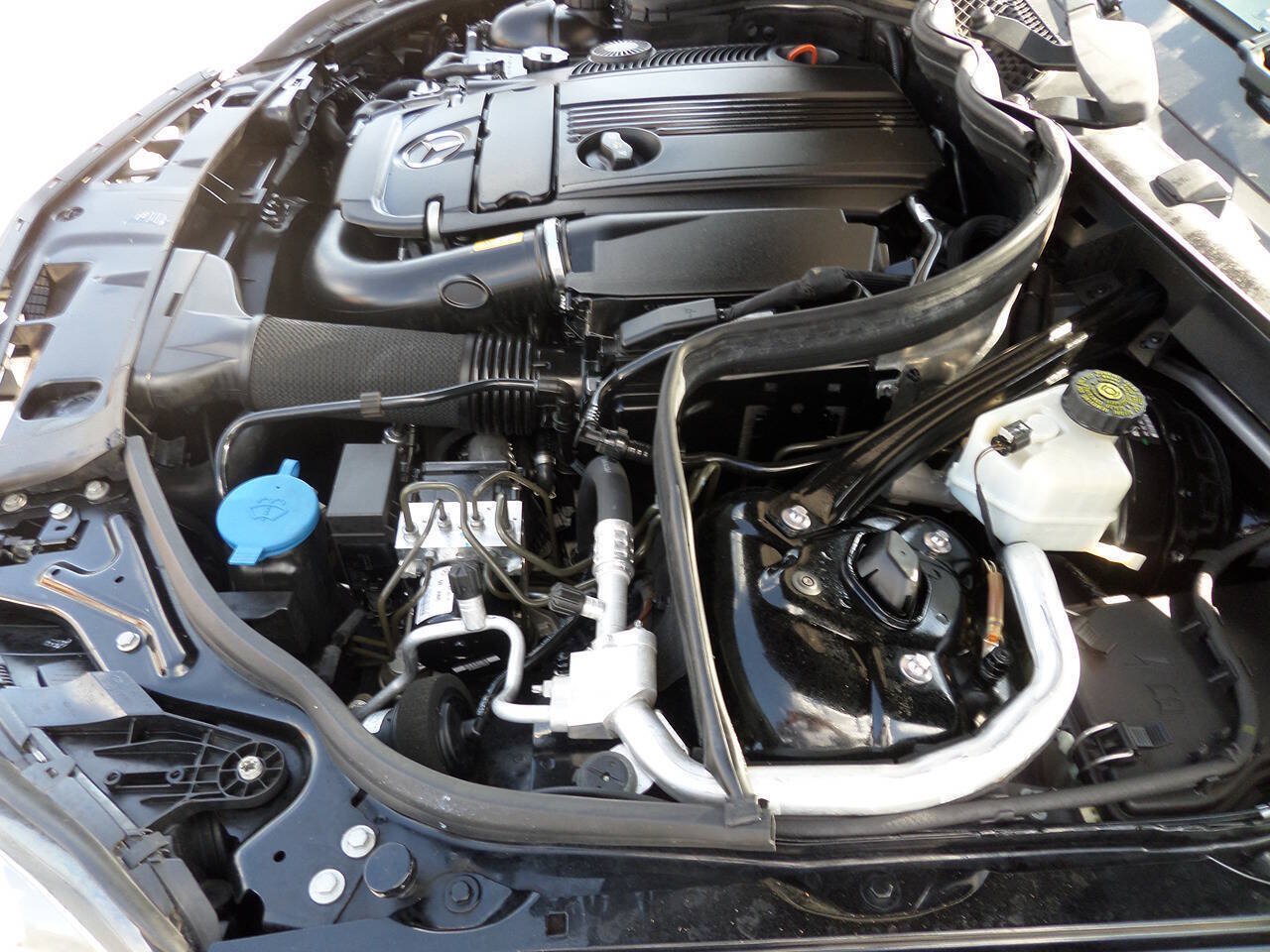 Used 2012 Mercedes-Benz C 250 Sedan image 54