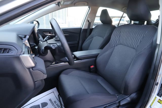 Used 2025 Toyota Camry LE FWD image 12