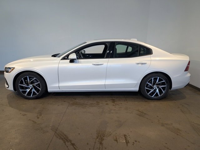 Used 2020 Volvo S60 T5 Momentum w/ Protection Package Premier image 3