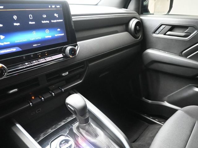 Used 2023 Chevrolet Colorado Trail Boss w/ Technology Package image 27