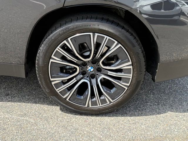 Used 2025 BMW X3 xDrive30i AWD/4WD image 14