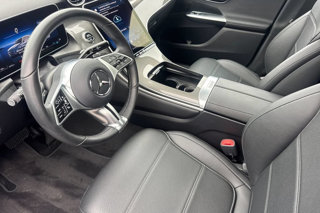 Certified 2026 Mercedes-Benz GLC 300 4MATIC image 11