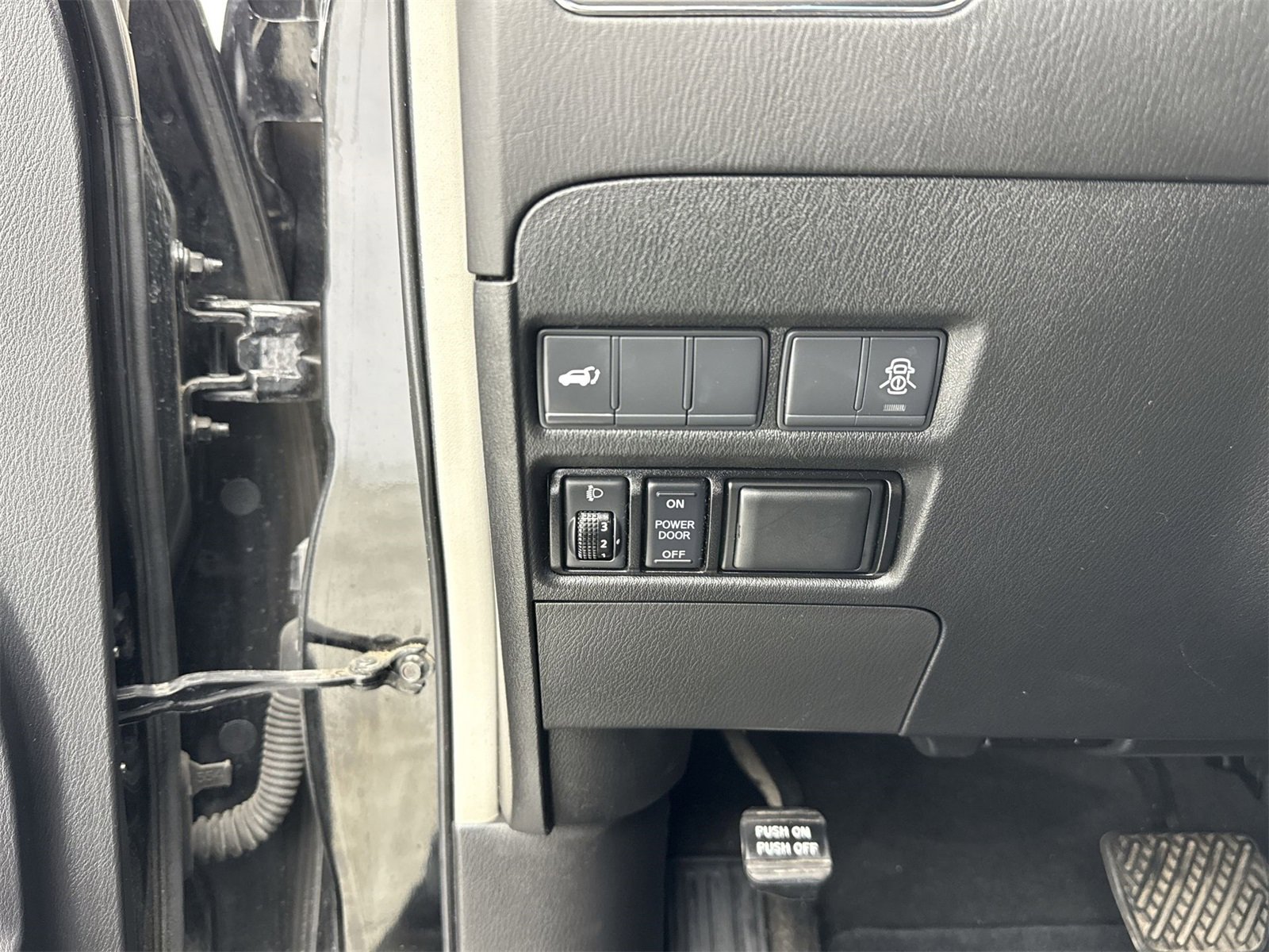 Used 2019 Nissan Armada SV w/ Driver Package image 33