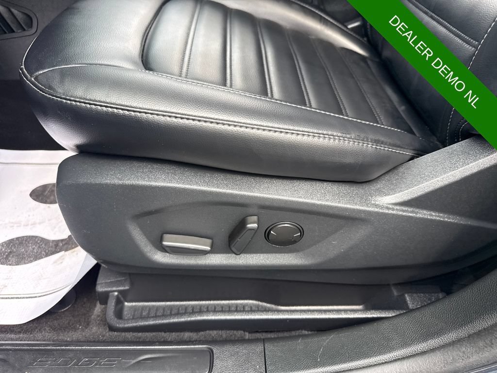 Used 2024 Ford Edge SEL w/ Convenience Package AWD/4WD image 25