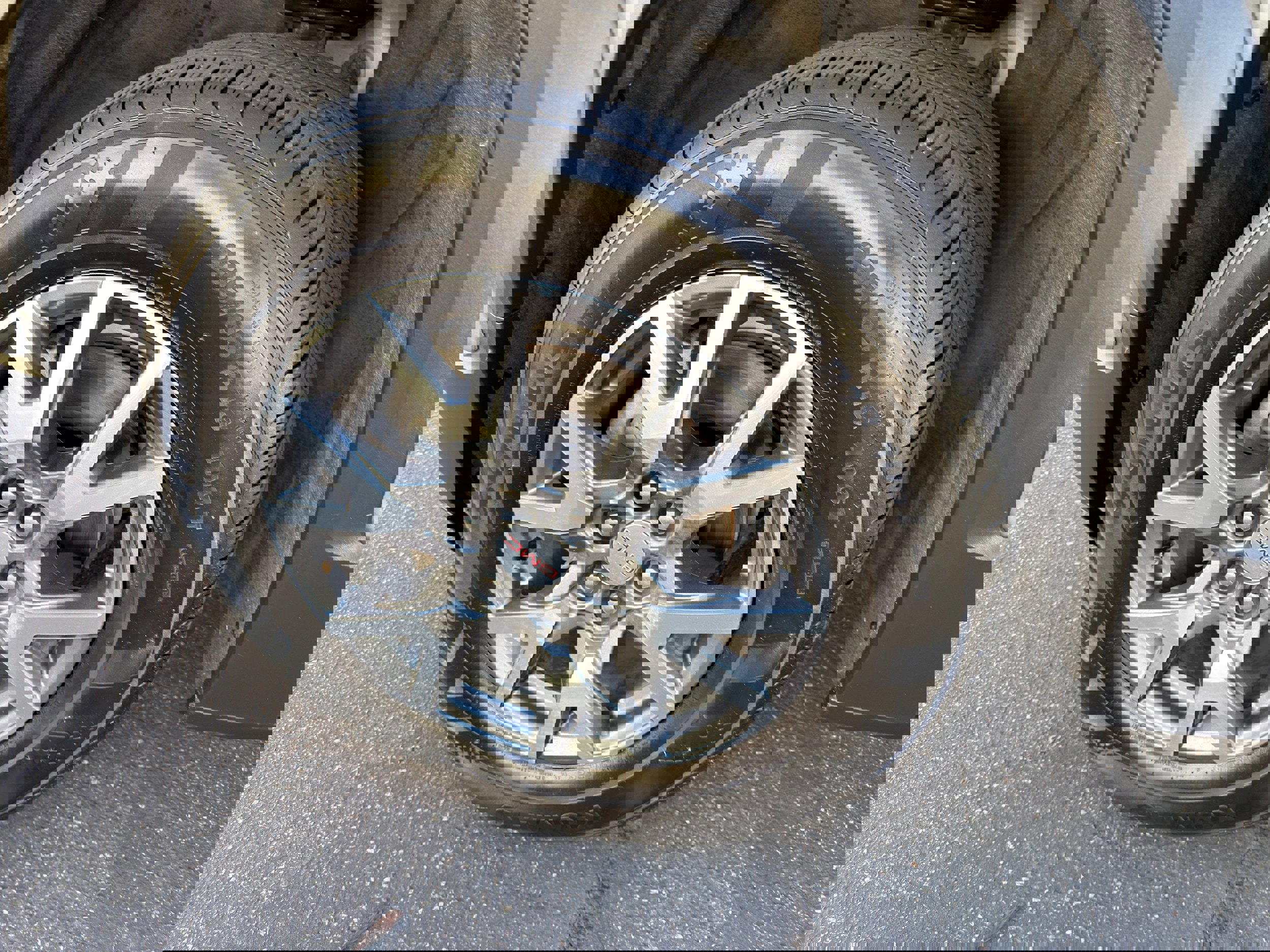 Used 2023 GMC Acadia SLT image 36