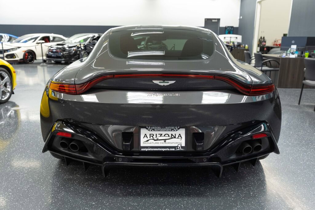 Used 2020 Aston Martin V8 Vantage Coupe image 7