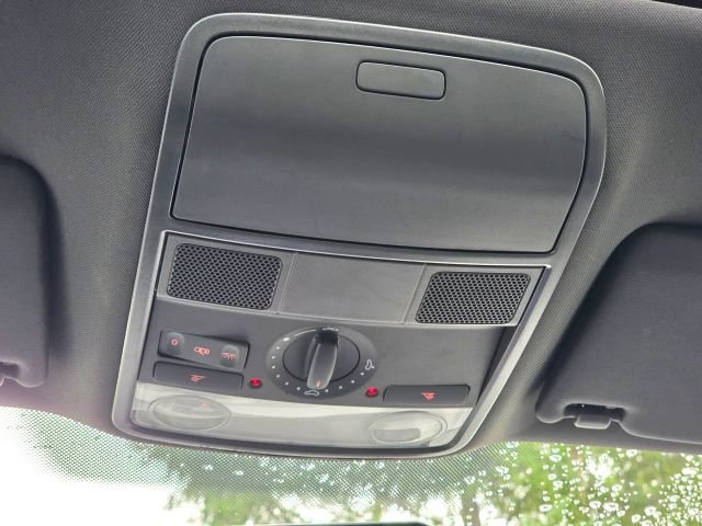 Used 2008 Volkswagen GTI 2-Door image 23