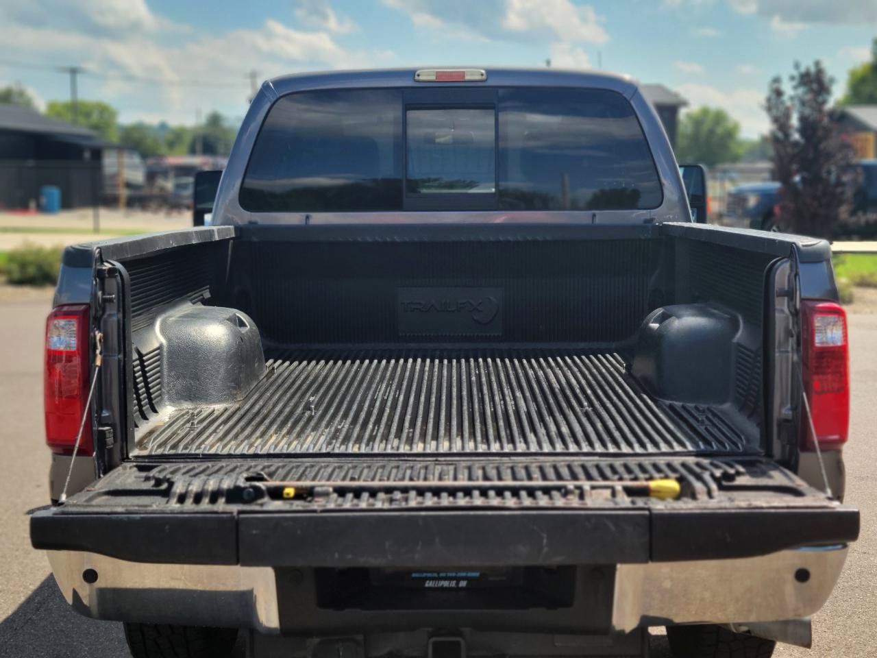 Used 2012 Ford F250 XLT w/ XLT Premium Pkg AWD/4WD image 19