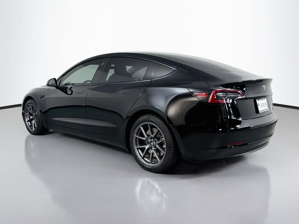 Used 2022 Tesla Model 3 Long Range AWD/4WD image 8