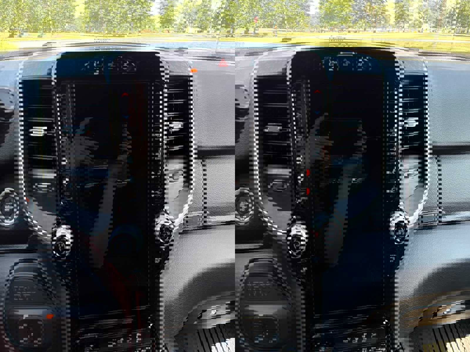 New 2025 RAM 2500 Big Horn image 29