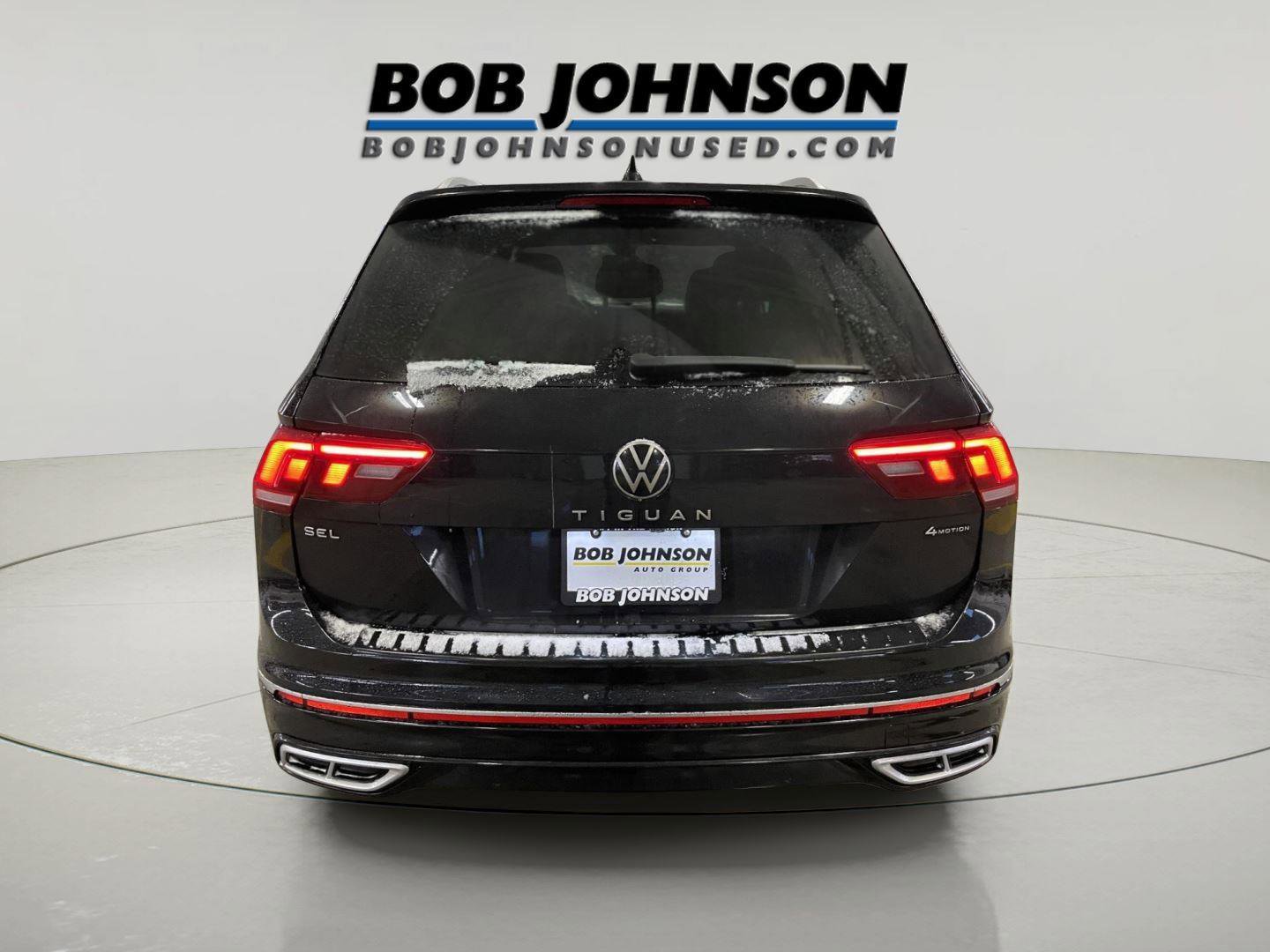 Used 2023 Volkswagen Tiguan SEL R-Line image 6