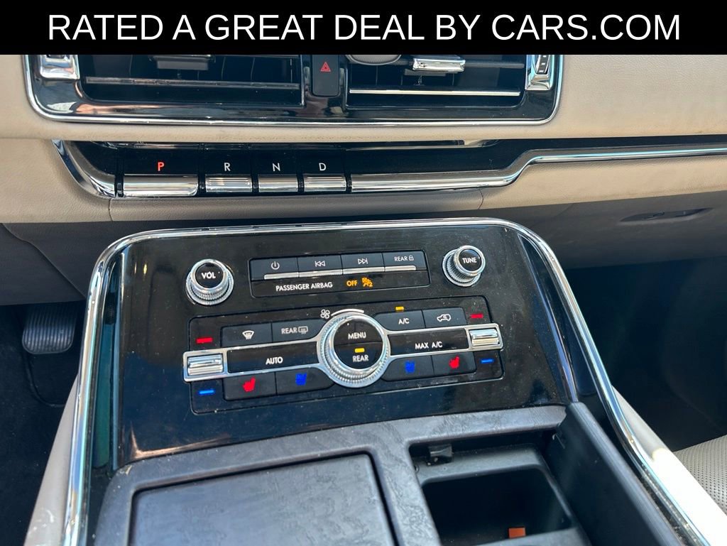 Used 2024 Lincoln Navigator L Reserve AWD/4WD image 15