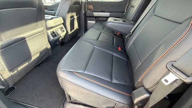 New 2026 Ford F350 Lariat w/ FX4 Off-Road Package image 17