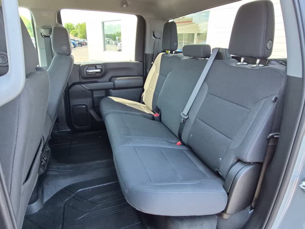 Used 2025 Chevrolet Silverado 2500 Custom w/ Custom Value Package AWD/4WD image 7
