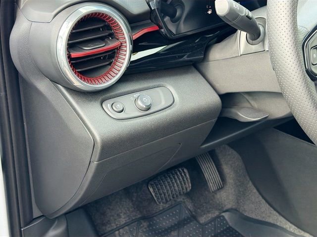 New 2026 Chevrolet Trax RS w/ Driver Confidence Package image 19