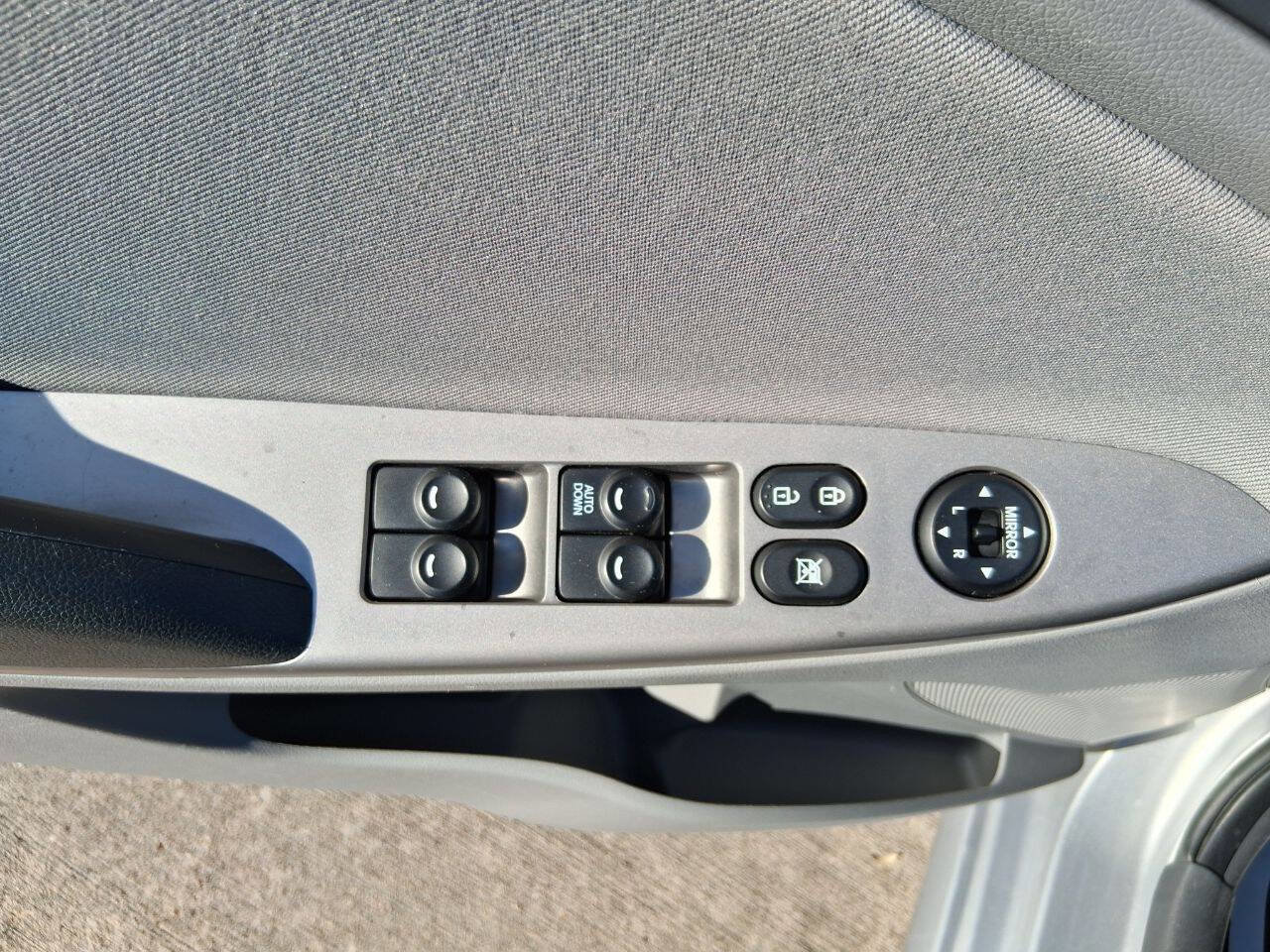 Used 2017 Hyundai Accent SE image 28