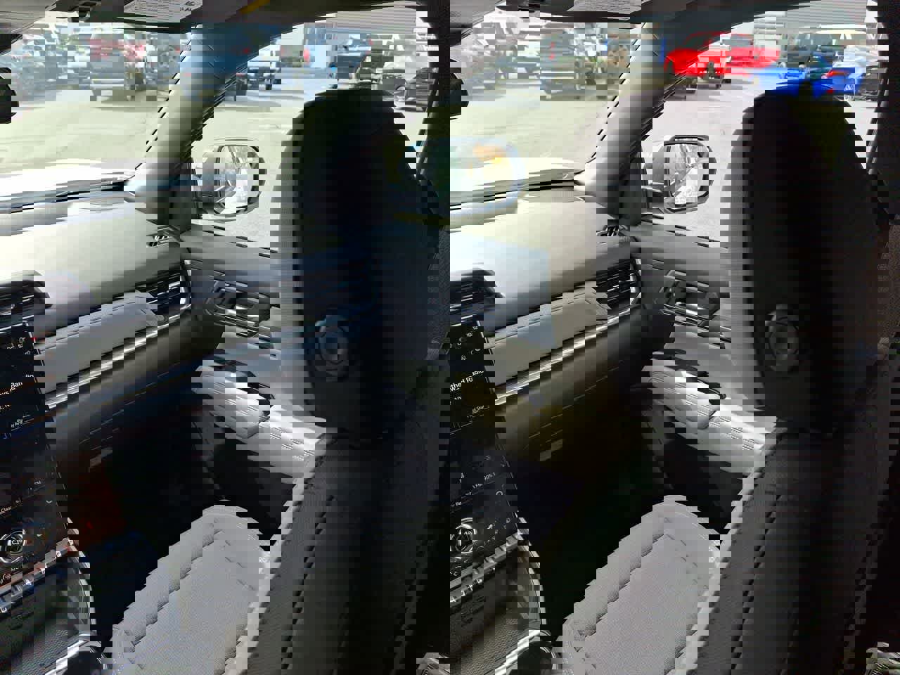 Used 2026 GMC Terrain Elevation image 11