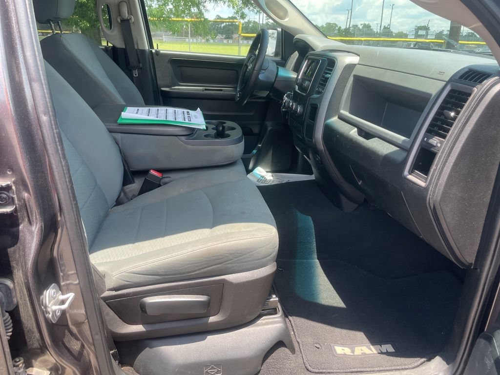 Used 2019 RAM 1500 Tradesman w/ Chrome Plus Package RWD image 14