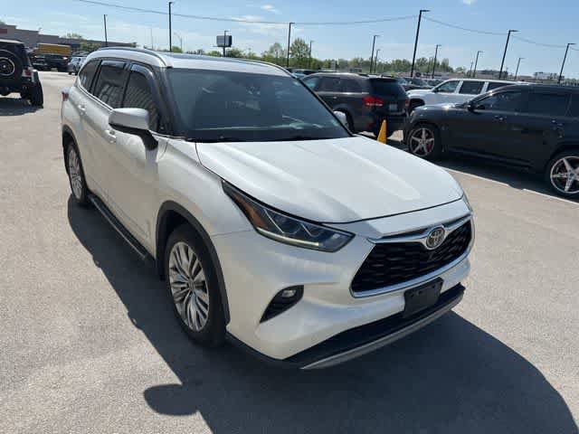 Used 2020 Toyota Highlander Platinum image 23