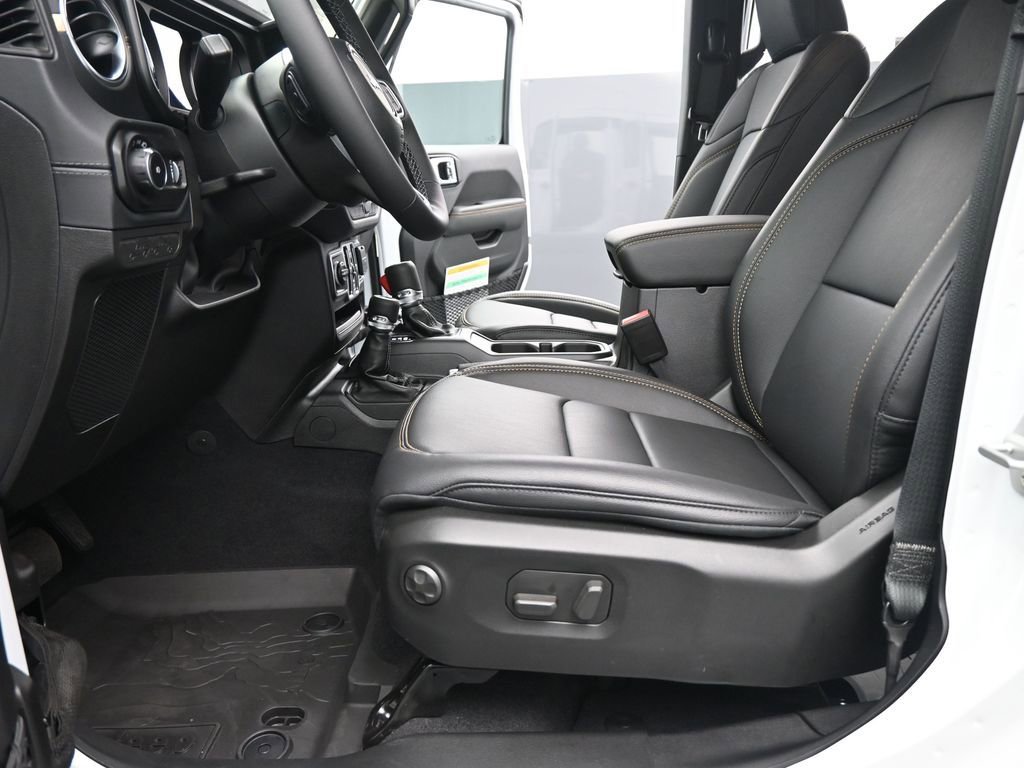 New 2026 Jeep Wrangler Sahara image 10