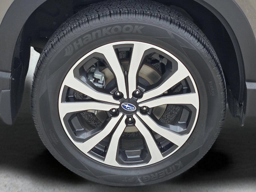 Used 2020 Subaru Forester Limited AWD/4WD image 8